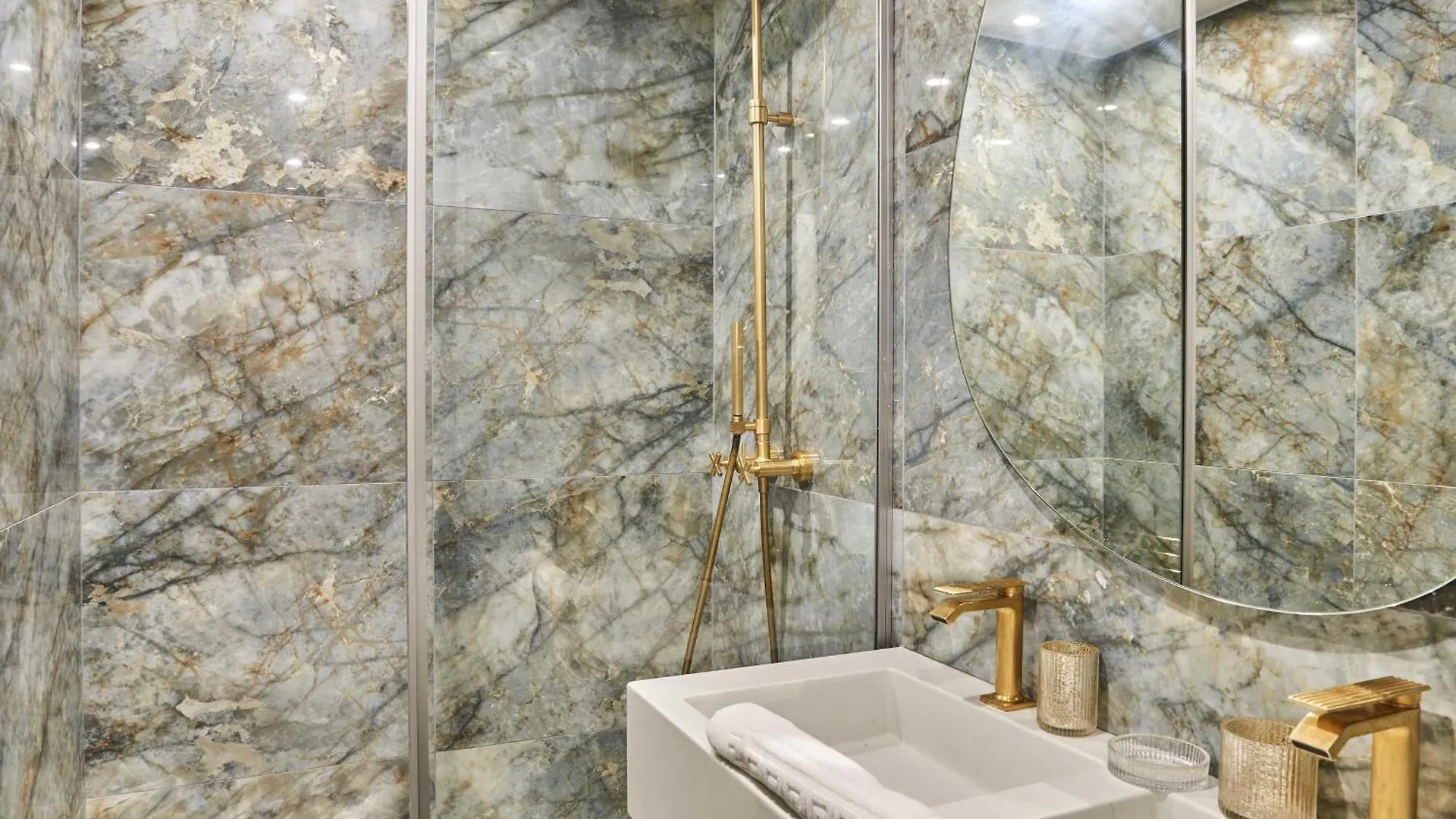 Residence - Ponthieu - Elysees Paris